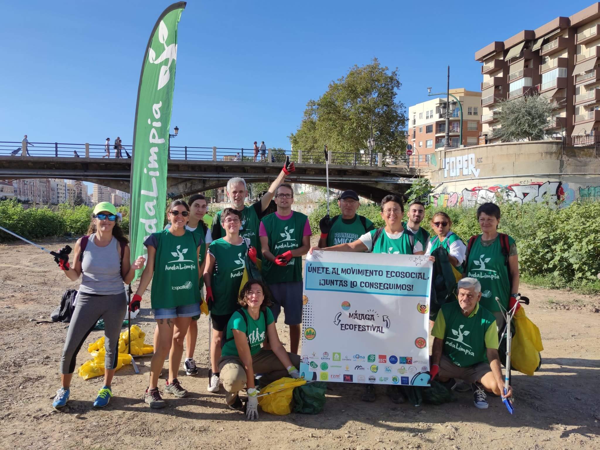 Playa limpia después de la limpieza