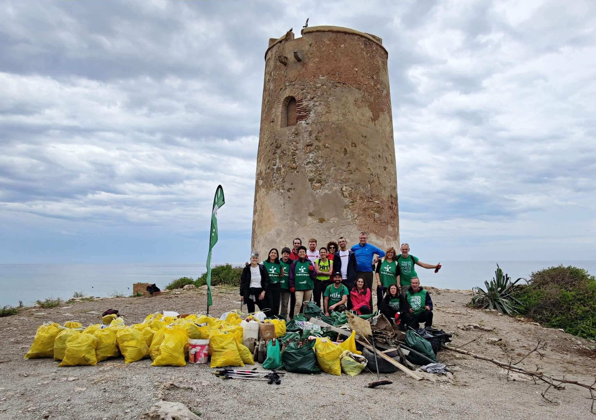 Playa limpia después de la limpieza